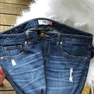 Cabi slim boyfriend jeans size 12